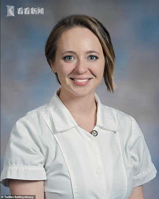 入职半年美国女护士晒疫情前后对比照恳求戴口罩