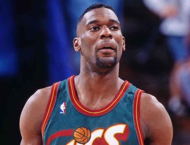 坎普:我打球时,球员会在比赛日吸食大麻|nba|坎普_新浪新闻