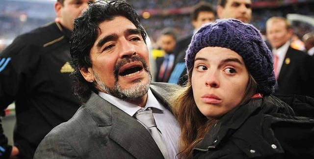 同样是离开,马拉多纳的影响为何差科比这么多,有三点原因