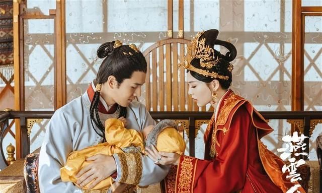 与辽景帝大谈姐弟恋,萧太后狂生6胎,冻龄保养秘诀曝光
