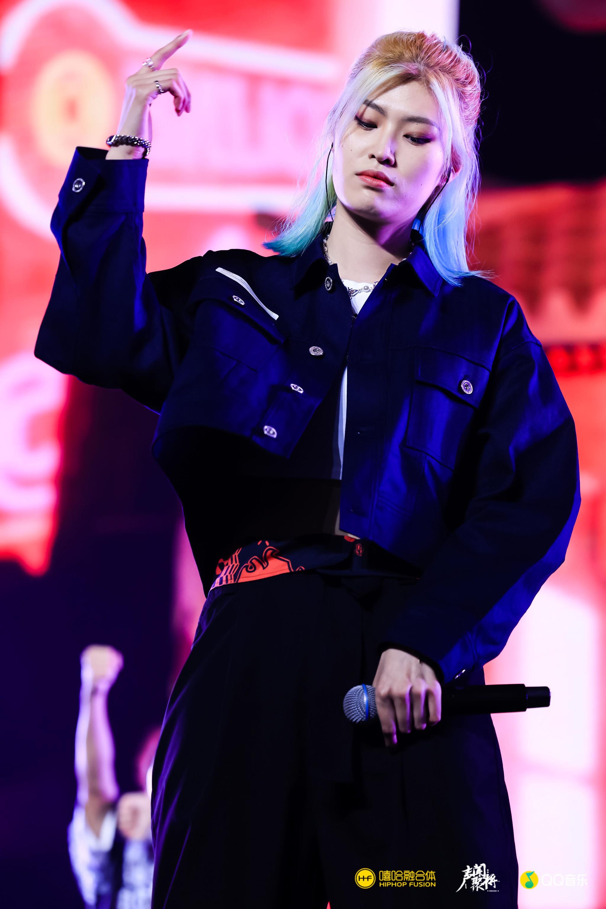 k.a咔咔,lil milk嘻哈颁奖典礼献唱《盛世》