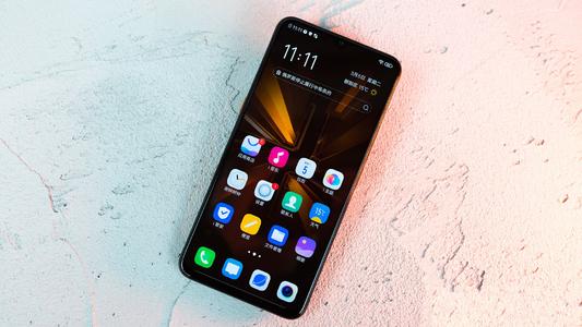 2020年国内品牌旗舰手机基本落幕!选手机从现在开始更轻松!