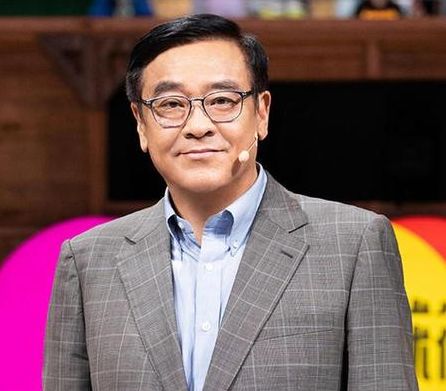 演员请就位尔冬升组连续三个作品垫底不是因为缺流量演员