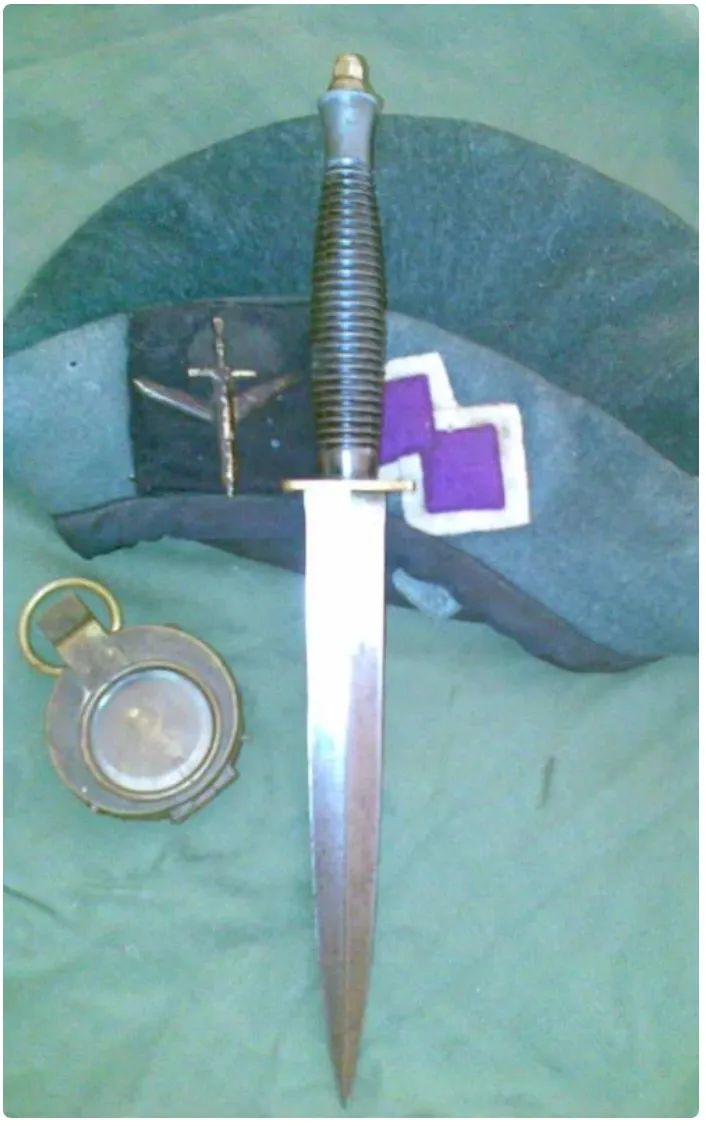 澳大利亚陆军的传统短剑stiletto