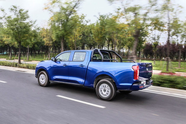 明明白白换新车 荣威rx5换长城炮商用皮卡