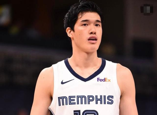 宁愿签训练营合同也不回日本渡边雄太渴望nba的态度值得学习