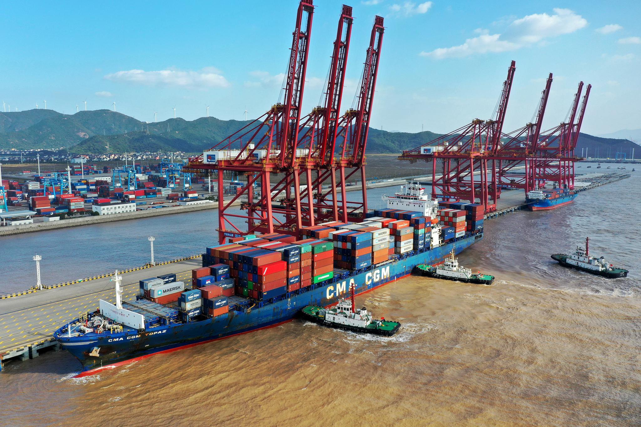 宁波舟山港:大浦口集装箱码头吞吐量再创新高