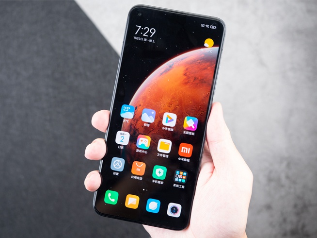 redmik30s至尊纪念版上手难抢是真难抢但lcd屏永不为奴