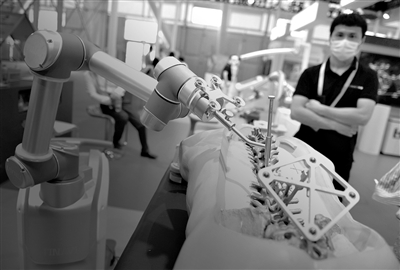 高值医用耗材步入集采时代 百亿市场迎变局