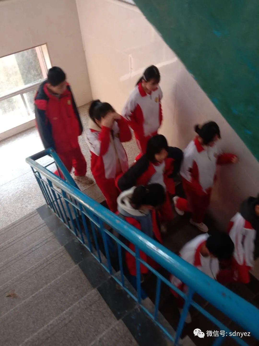 宁阳二中举行消防安全知识培训暨应急疏散演练活动