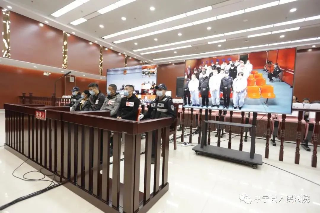 宁夏这个19人组织,领导,参加黑社会性质组织案公开庭审