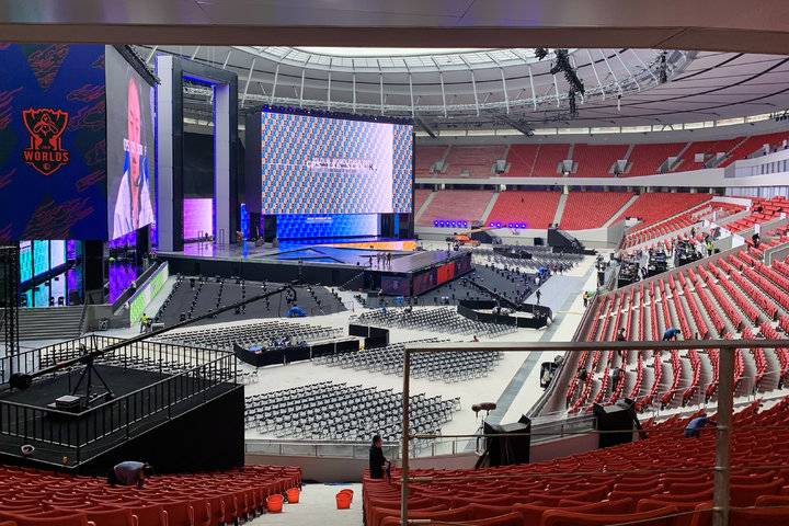 上汽浦东足球场,s10总决赛冠亚军赛比赛场地.