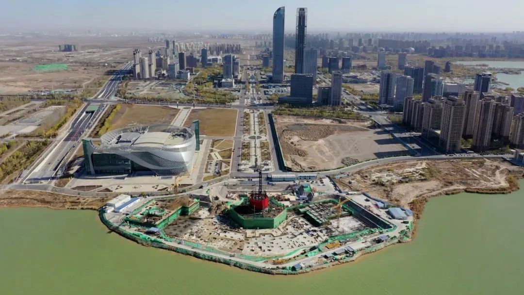 快看丝路明珠塔又长高了