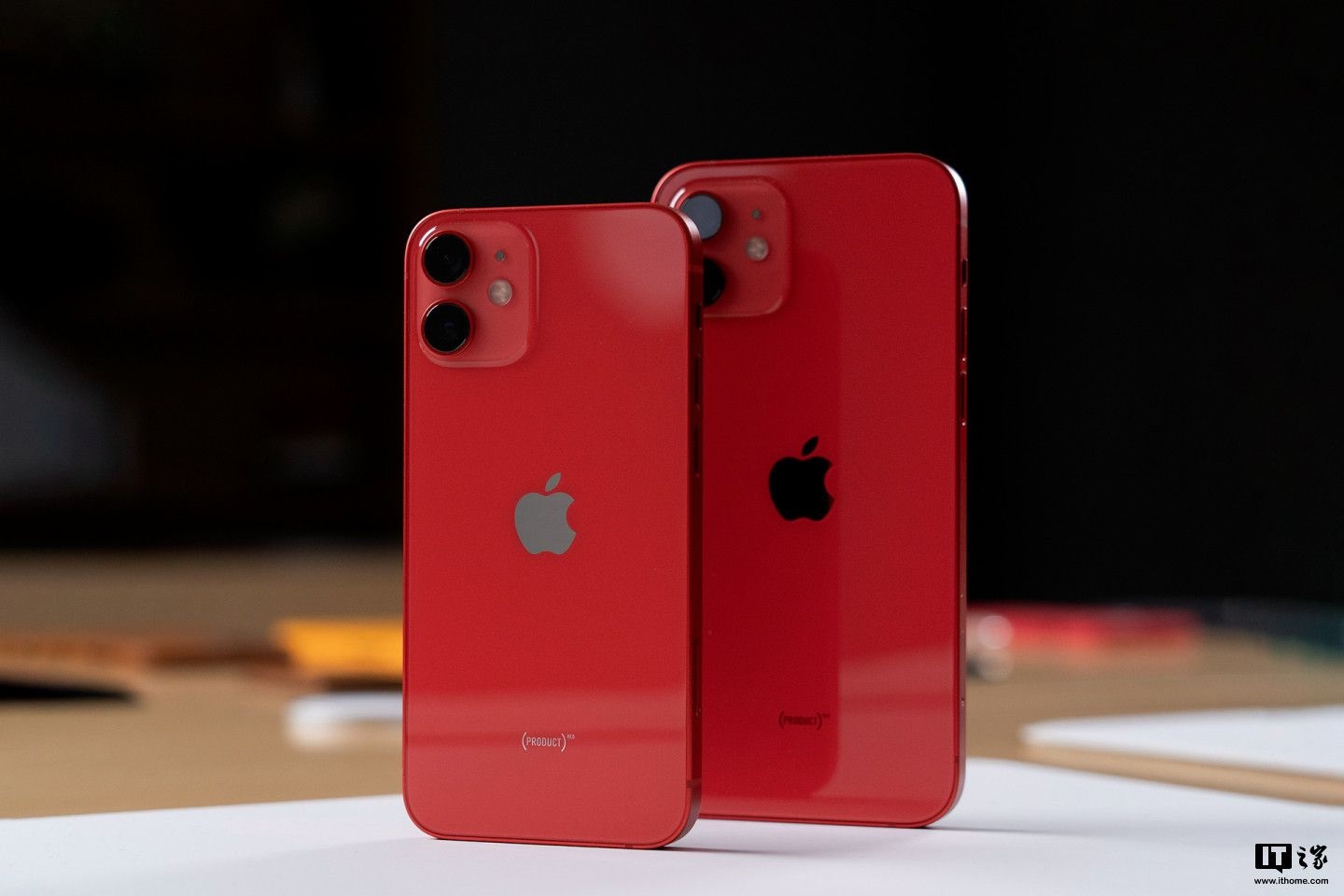 苹果iphone12minipromax昨晚开售官网一度崩溃