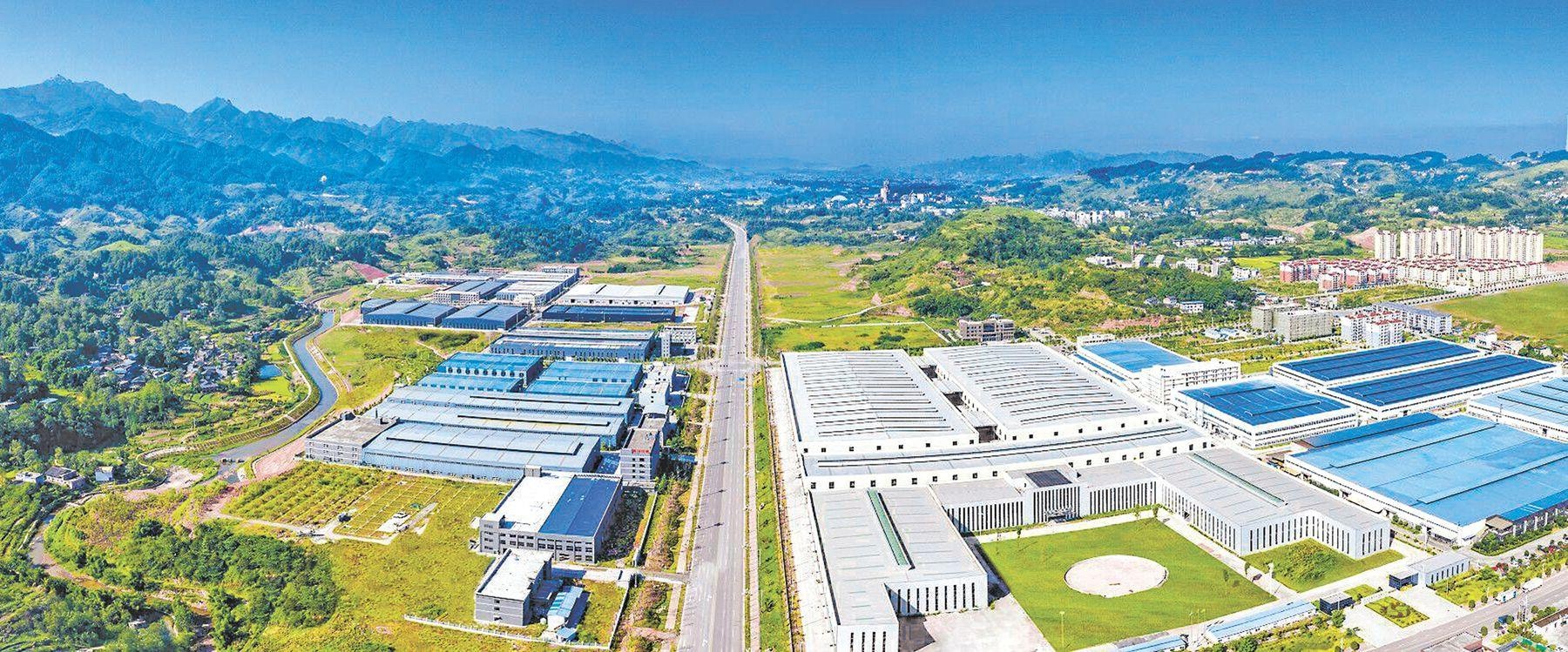 邻水县GDP_全线发力全力以赴做实GDP支撑——访邻水县委书记、县长黄永鸿