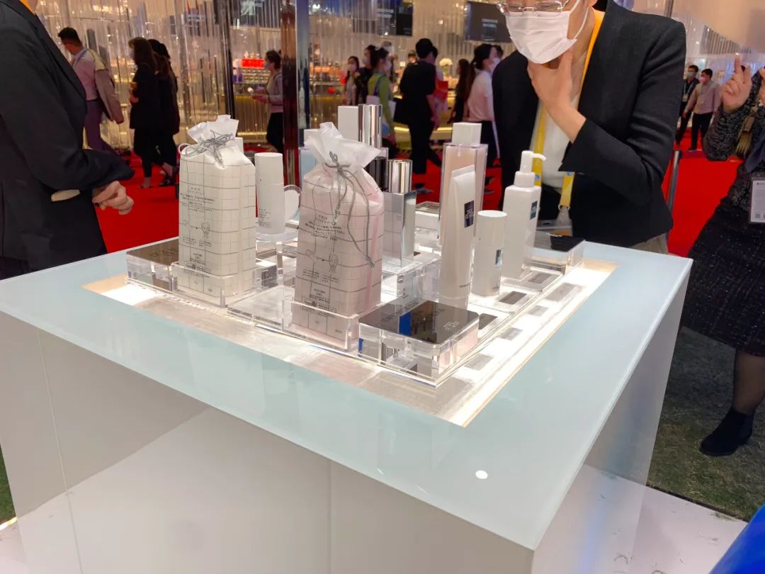 THE GINZA产品 王敏杰摄