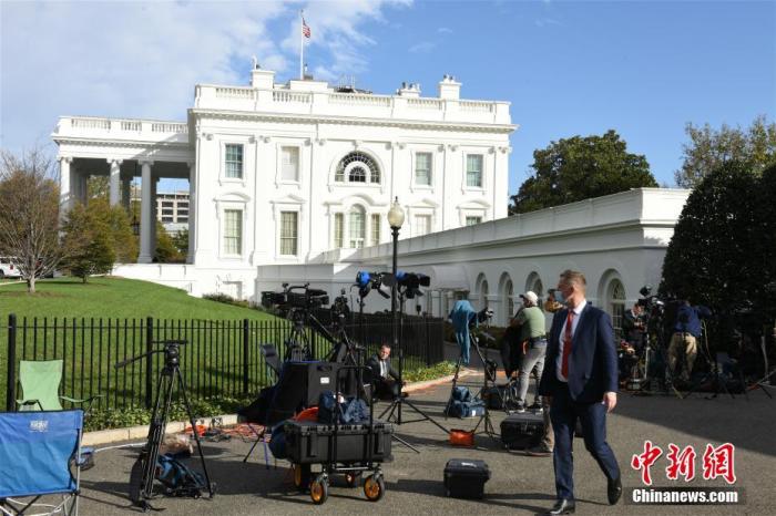 资料图：当地时间11月3日，美国迎来2020年大选投票日。图为当天的美国白宫。 中新社记者 陈孟统 摄