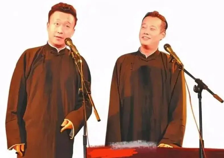 太可惜了师承侯耀文年仅36岁猝死青壮年中这种血栓很少有人注意