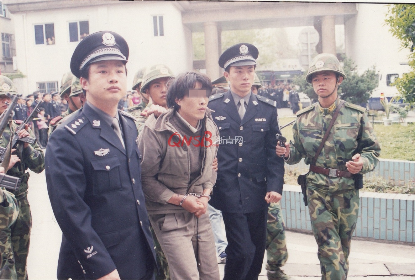 19年前杭州那起全国轰动的灭门劫案终于破了最后一名嫌犯落网