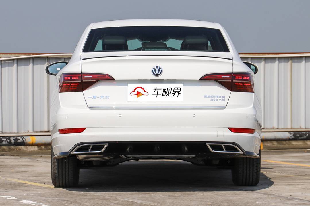 15万内最省油的三台车！平均油耗低至5L，关键后期保养一样便宜