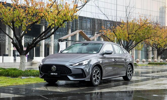 抢鲜试驾名爵5堪称8万级操控之王