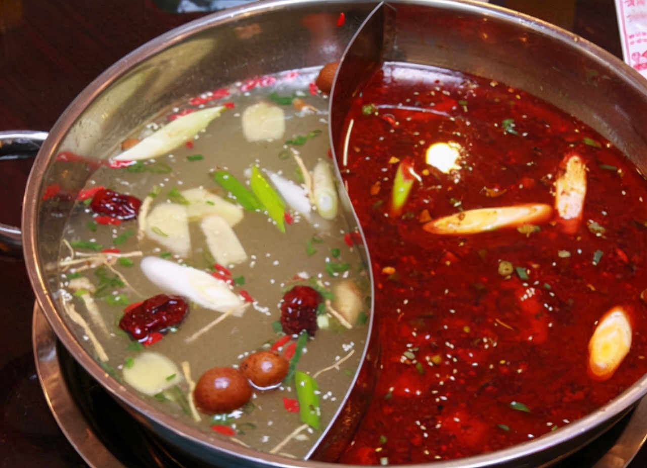 吃火锅,聪明人从不点"清汤锅",老板:这才是内行人