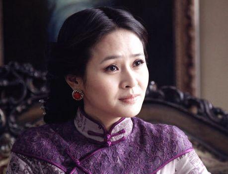 她因《金婚》走红,出道多年无绯闻,如今嫁圈外老公超幸福|于明加|金婚