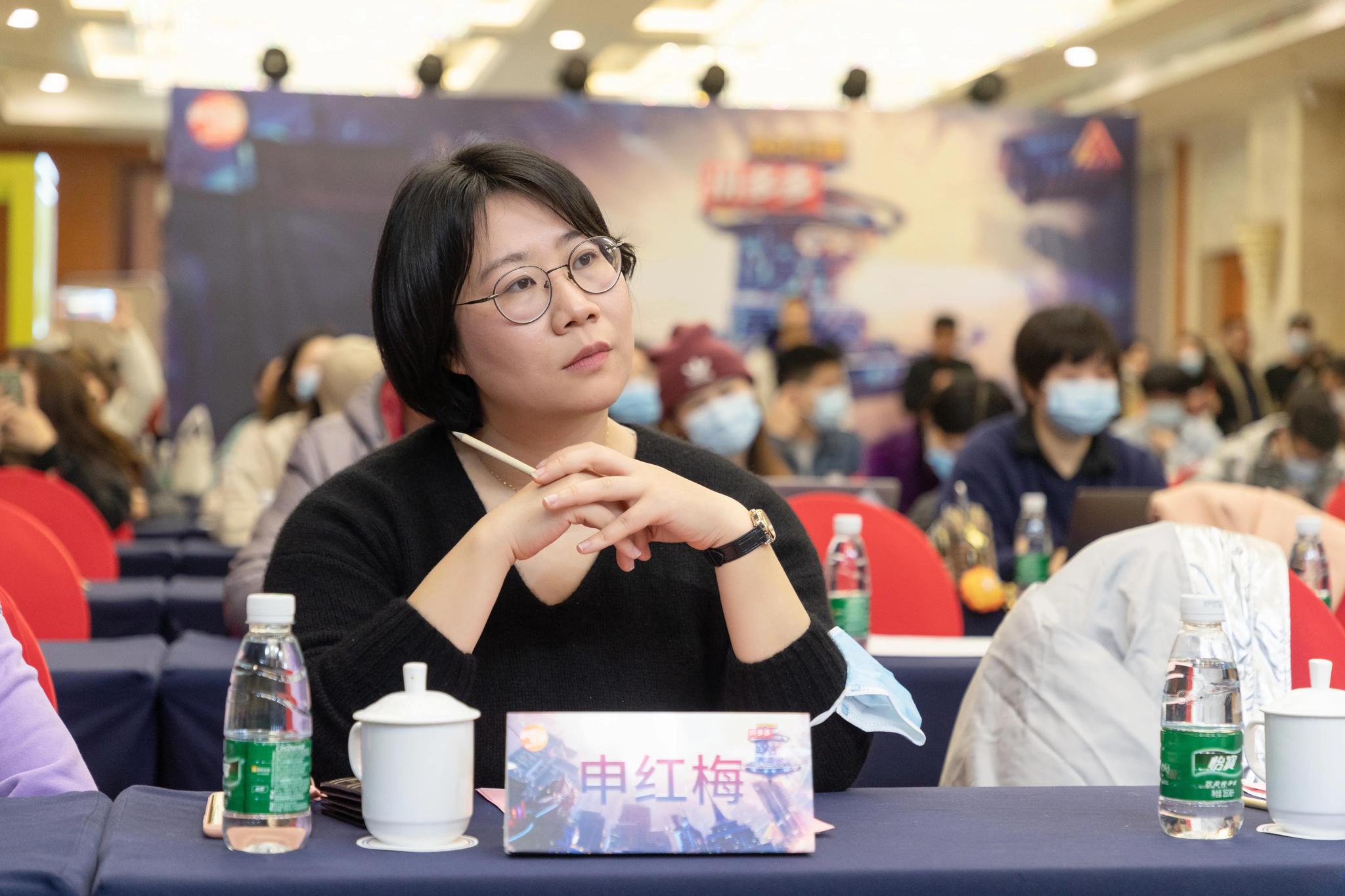 王一博,李易峰齐聚湖南卫视跨年 ,姐姐团献上成团首秀