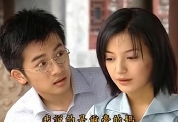 第1次偶遇依萍,对于满身伤痕的她,杜飞充满了心疼.