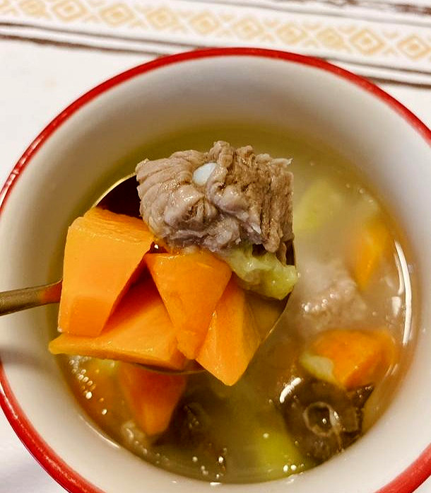 排骨海参胡萝卜汤,营养又养生,学会后家人有口福啦