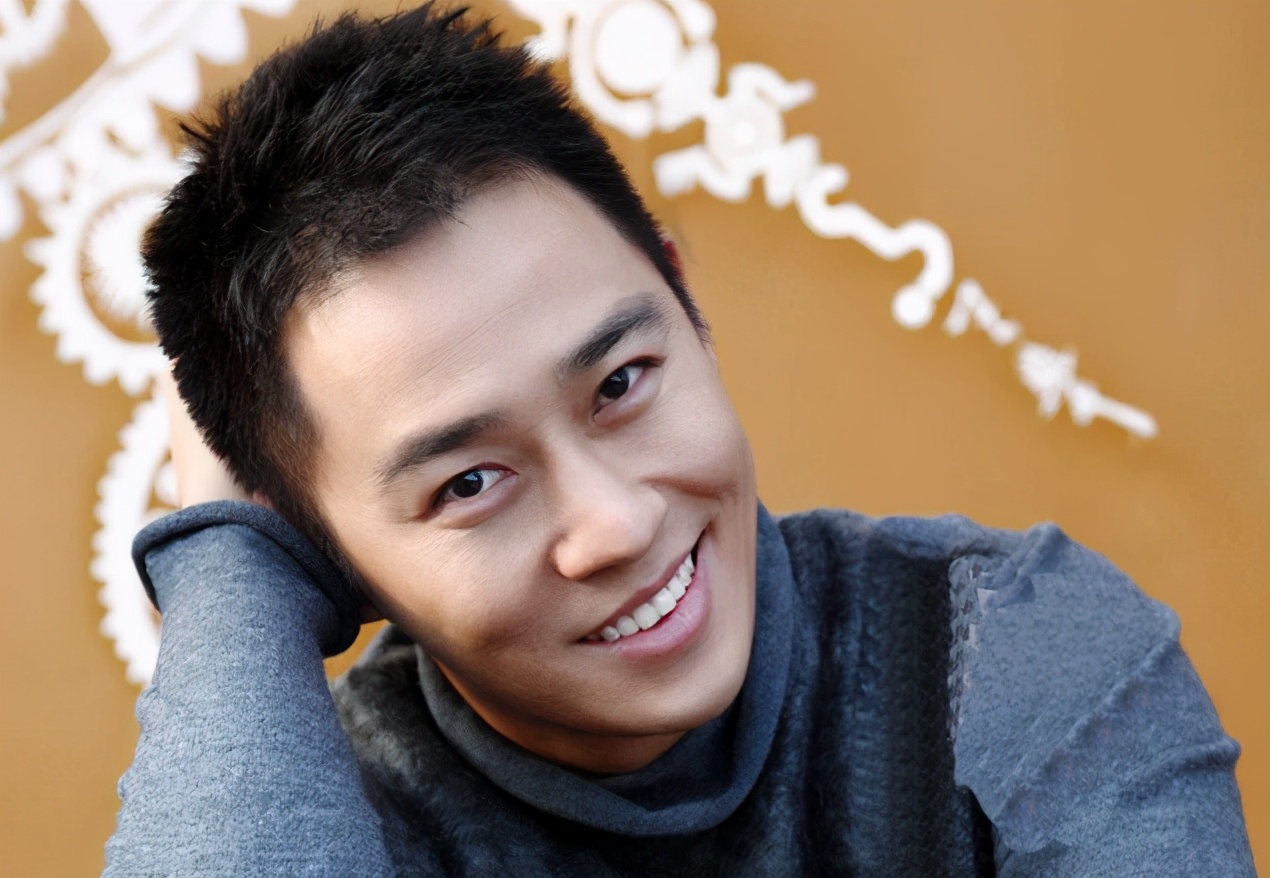 时隔"四年"王小毅宁静分手原因曝光,话题女王低调小生的恋情路|王小毅