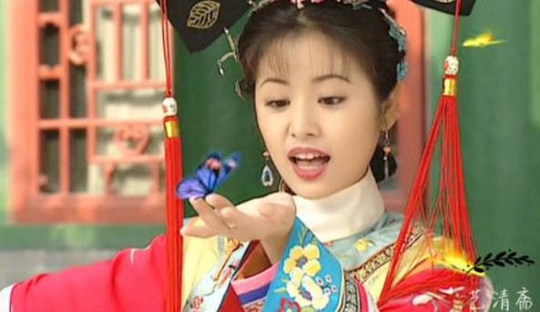 《还珠格格》三个版本的紫薇,林心如经典马伊琍温婉,你最爱谁