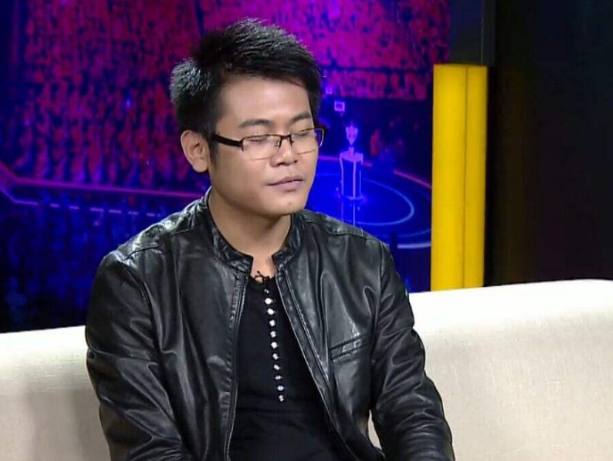 小智回忆往事再谈碧哥,每天都帮他擦屁股,受够了,他真的不适合