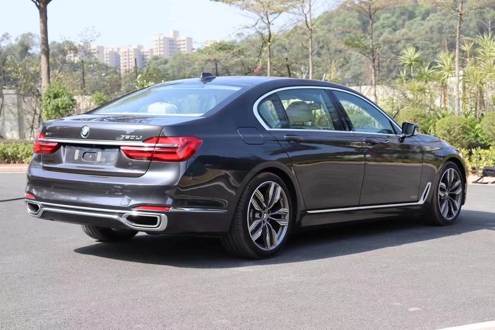 18款宝马750li仅售56万外观简洁庄严内部工艺精湛