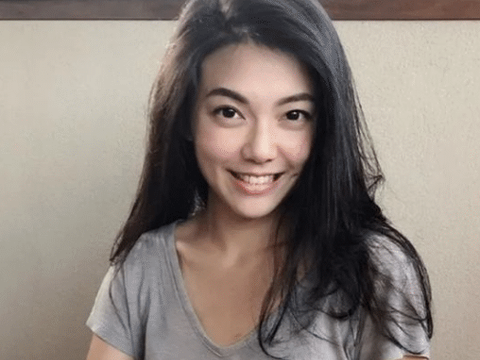 一向低调的汤珈铖还多次点赞两人相关的照片,有的照片还有陈薇巧妈妈