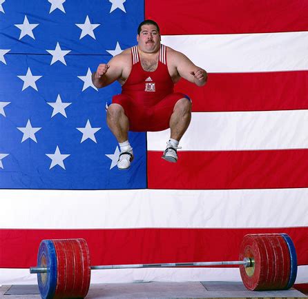 相比力量举重运动员的弹跳才是最逆天的能力