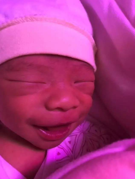 别担心,有这5个特征,将来颜值不会低|宝宝|双眼皮|面部_新浪新闻