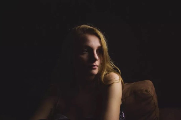 离婚冷静期:问夫妻情为何物?化解危机的最后这根稻草不管用休闲区蓝鸢梦想 - Www.slyday.coM 离婚冷静期:问夫妻情为何物?化解危机的最后这根稻草不管用休闲区蓝鸢梦想 - Www.slyday.coM