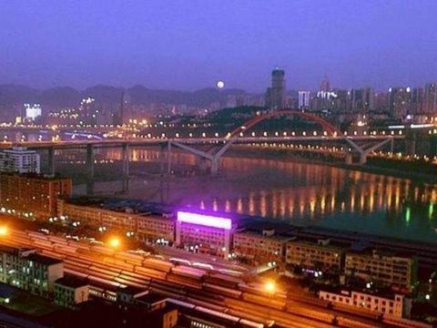 轻轨3号线到巴南嘛