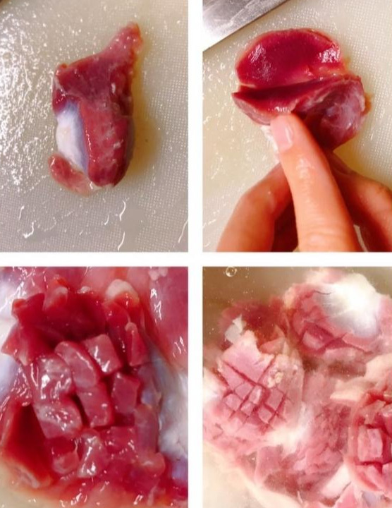 让老板帮忙切好,也可以买回来自己切花(切花很简单, 将大的鸡肾分开两