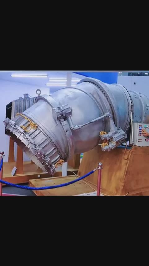 f16战斗机依次加力起飞听发动机轰鸣声就觉得很带劲