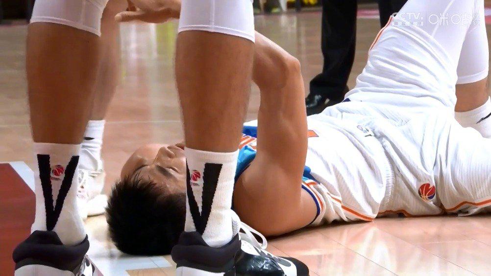 不支持最新的video播放 00:00 04:01 04:01 为您推荐: 于德豪假摔了吗