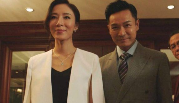张国荣的接班人,靠演"傻瓜"得3次视帝,如今娶红孩儿为妻