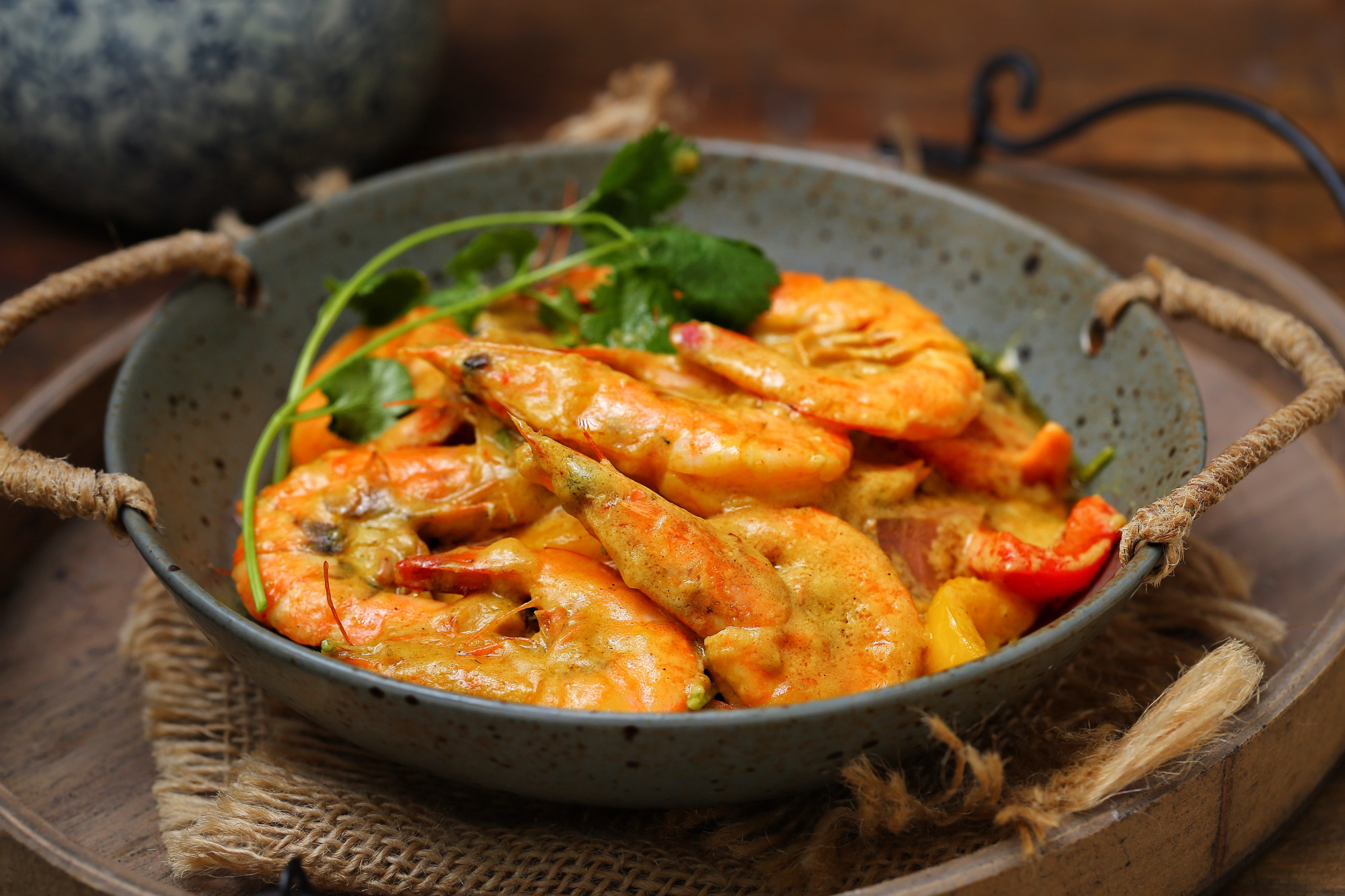 好吃到舔盘的泰式咖喱虾轻松几步在家就能做出来异国风味十足