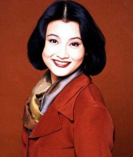 曾红极一时的她,因病发福,丈夫默默守护她27年不离不弃|陈莉萍|名气