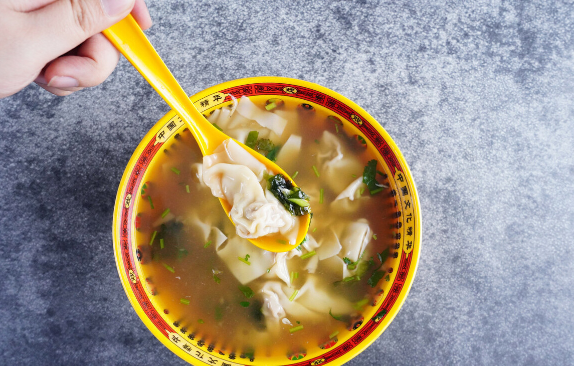 虾皮紫菜馄饨汤,做法简单的家常美食