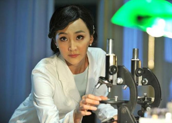 她长相出众却不火,嫁大14岁的演员连生3胎,今30岁颜值依旧|辛月|于震