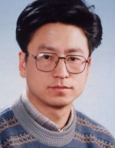 主持,一结婚就上交财政大权,妥妥妻管严|白岩松|央视|朱宏钧_新浪新闻