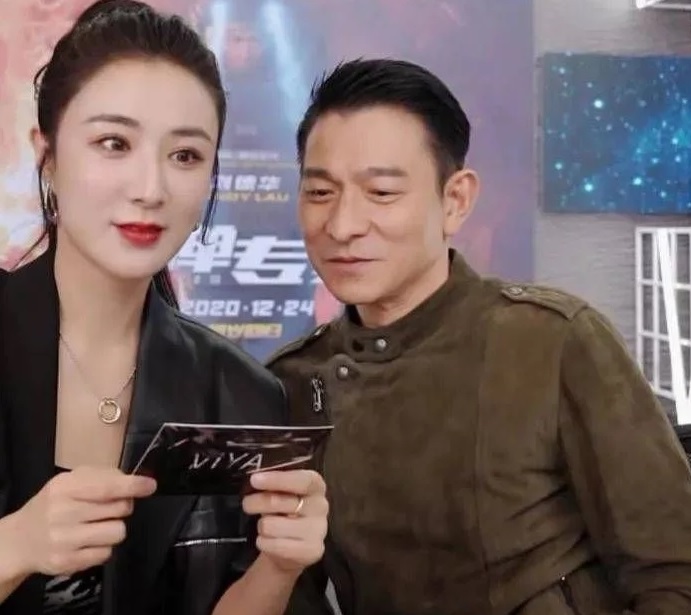 60万张电影票直接被秒抢,刘德华在薇娅直播间不相信有这么快!