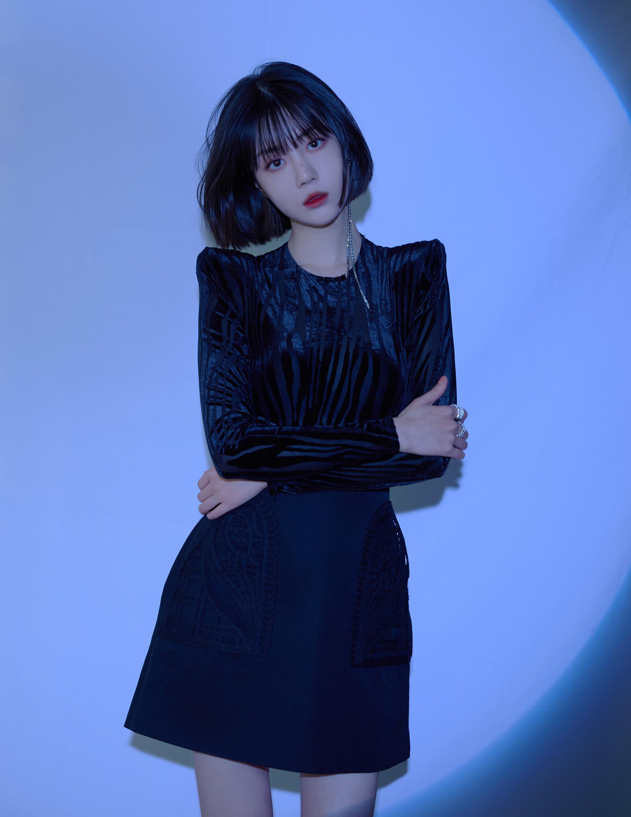 李溪芮出席"轻松筹"公益盛典,将更加积极参与公益事业